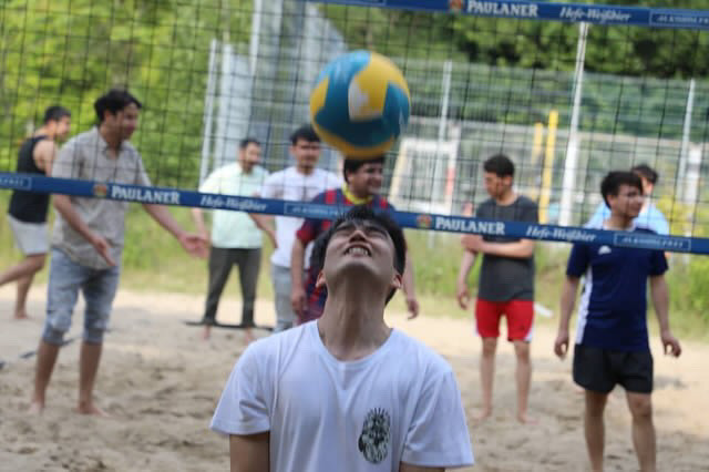 18AD0A3C-9A45-4DC8-BDB7-EC63CB04318C