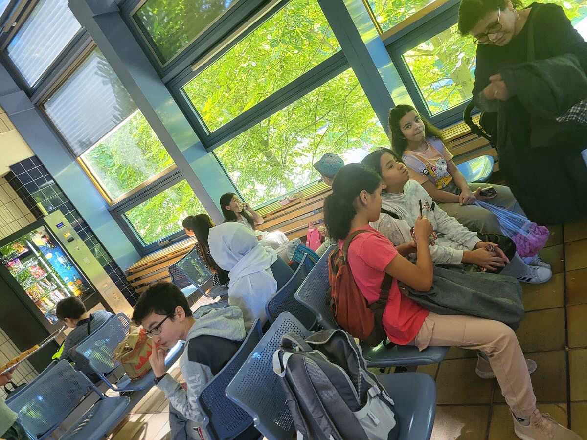 245AF4A5-75C5-405F-9782-55D6B9306687