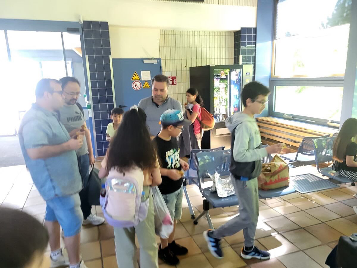 A0883E23-ED11-4316-AFD9-E4475160DF22